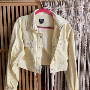 Cropped pale yellow jacket